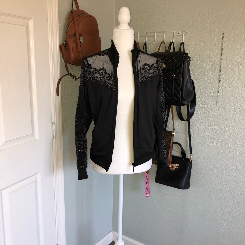 Guess Jacket - Picture 2 of 8